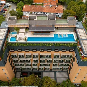 https://landmark.colombiamedellinhotels.com